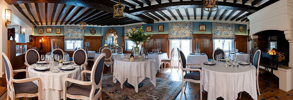 Logis - Hotel & Restaurant Le Gonfalon Germigny-l'Eveque Zewnętrze zdjęcie